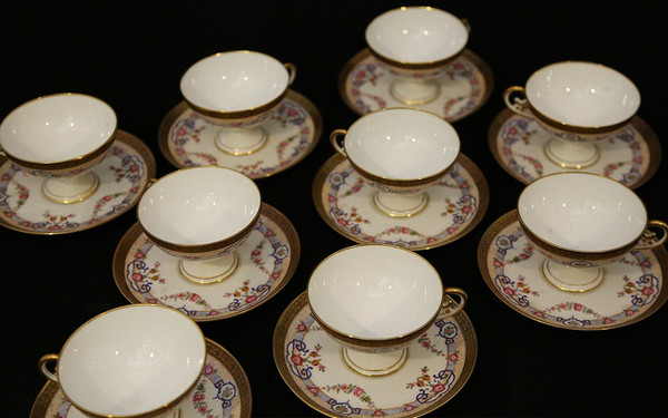 Cups and saucers, Coffee and tea sets, V. Siégel, Paris