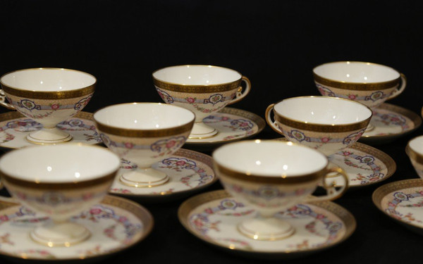 Cups and saucers, Coffee and tea sets, V. Siégel, Paris