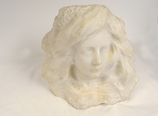 Scultura Testa di Giovane Donna Marmo di Carrara G. Verona Stile Liberty XIX Secolo
