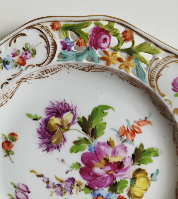 Assiettes Peinte à La Main En Porcelain Potschappel Dresden