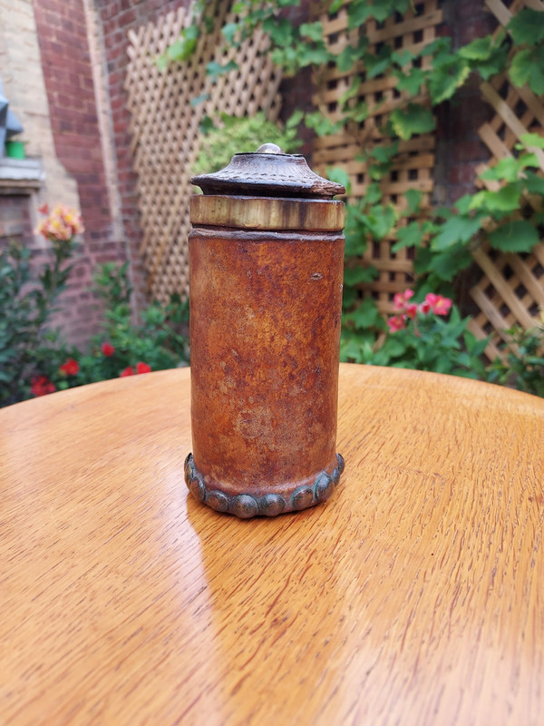 Très rare boîte à reliques Madagascar 
