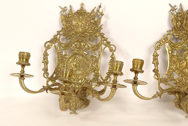 Paire Appliques 3 Feux Bronze Louis XIV Armes France Fleurs Lys Putti XIXè