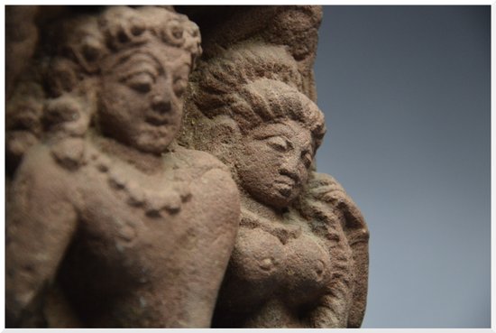 Inde / Période Médiévale / Xème - XIIème siècle / Bustes de Shiva et Parvati / Grès rose