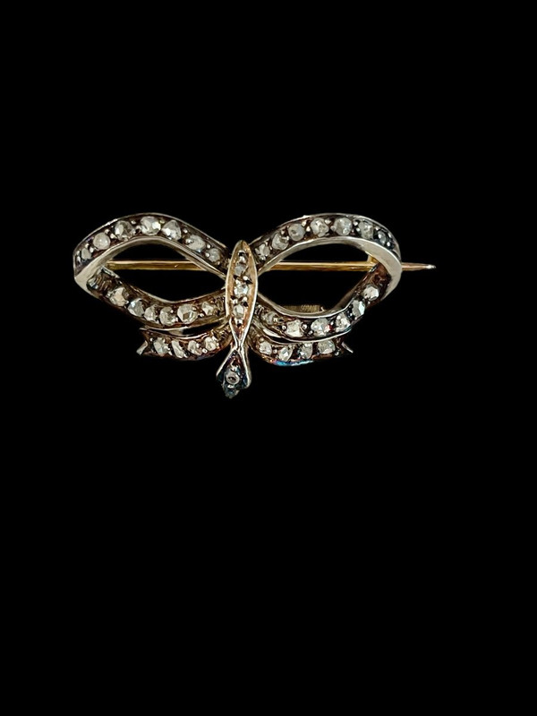 Broche Noeud En Or, Argent Et Diamants