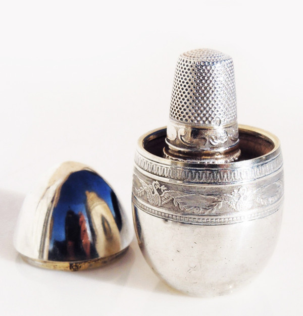 Cousette Sewing Kit Solid Silver Egg Needle Holder Spool Thimble