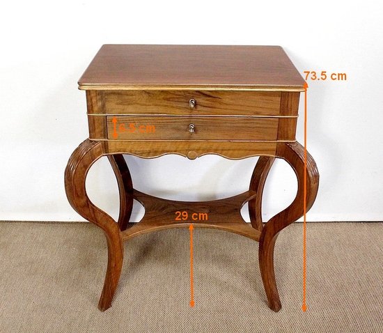  Table d’appoint Travailleuse en Noyer blond massif – Fin XIXe 