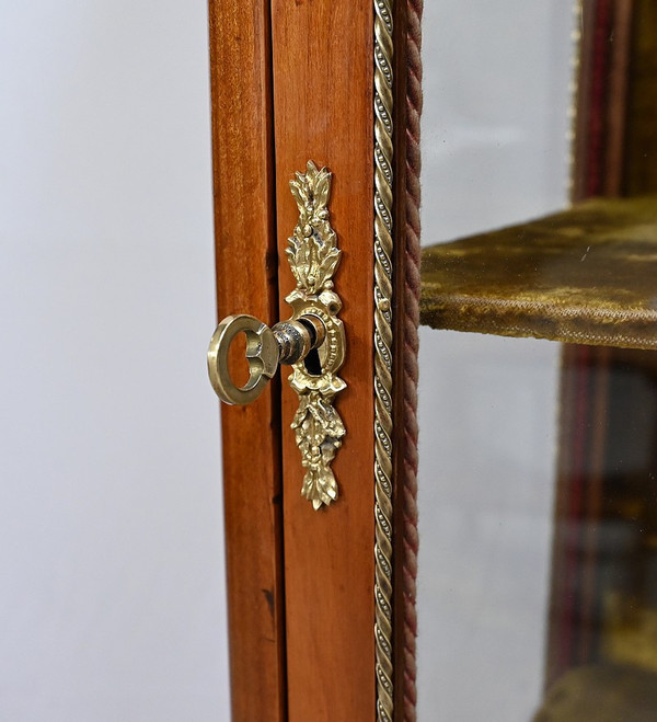 Small solid cherrywood display case, Transition Louis XV Louis XVI - Early 20th century
