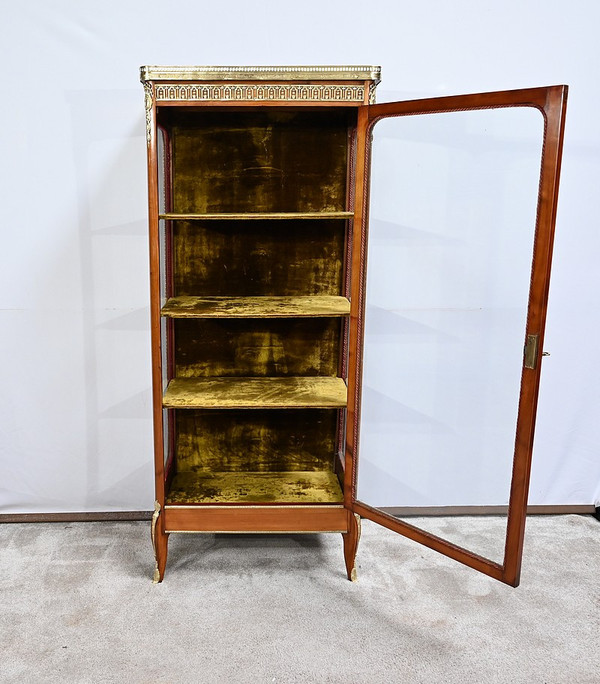 Small solid cherrywood display case, Transition Louis XV Louis XVI - Early 20th century