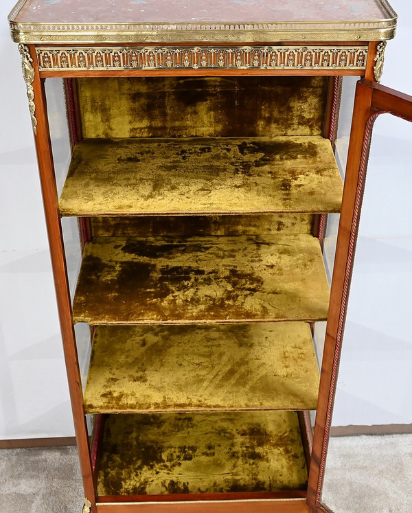 Small solid cherrywood display case, Transition Louis XV Louis XVI - Early 20th century