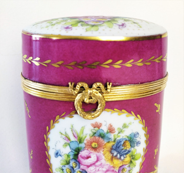 Hand Painted Porcelain Box with roses and flowers 20th c