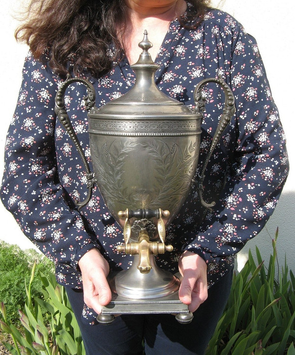 Fontaine à Thé XIXe. Samovar Mi-victorien.