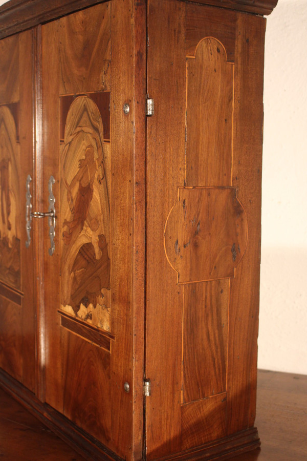  Cabinet 17th century