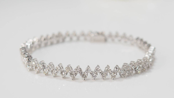 Bracciale River in oro bianco e diamanti