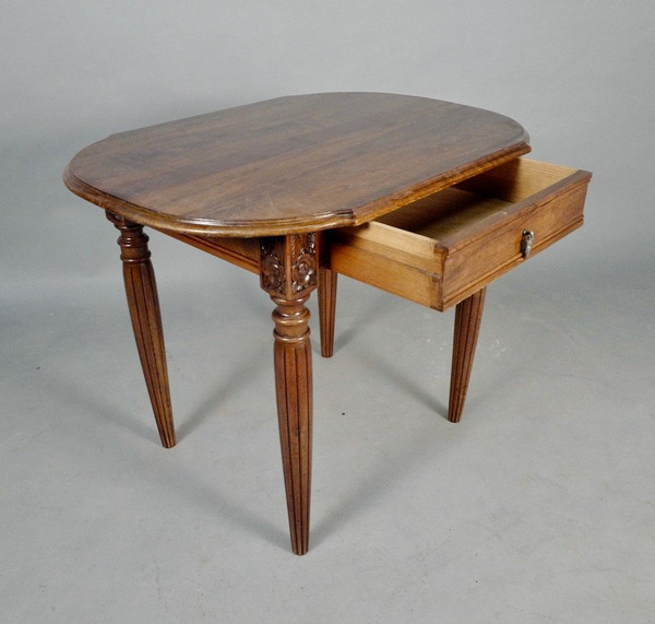 Table Art Déco en Noyer  1925
