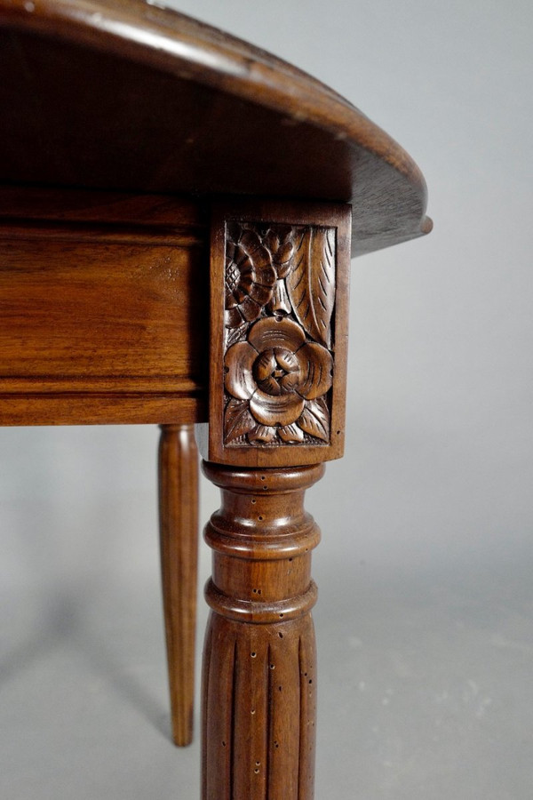 Table Art Déco en Noyer  1925