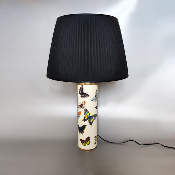 1970 Magnificent and unique Piero Fornasetti table lamp. Made in Italy