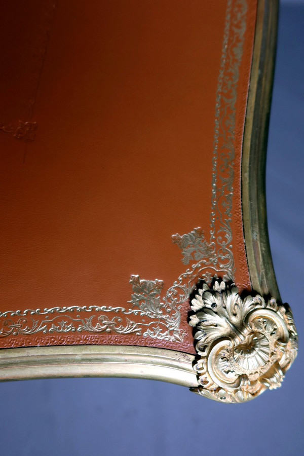 Louis XV-Schreibtisch im Espagnettes