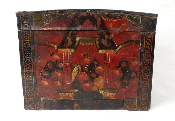 Coffre Coffret Métal Peint Polychrome Coupes Fruits Colonnes XVIIème Siècle