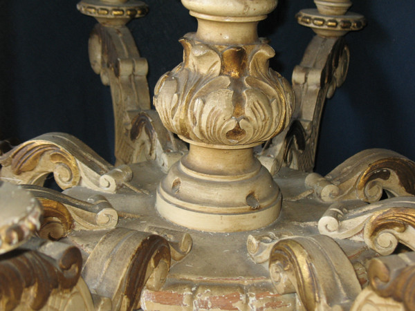 Grande lampadario in legno intagliato in stile Luigi XIV a 8 bracci di luce, epoca XIX secolo