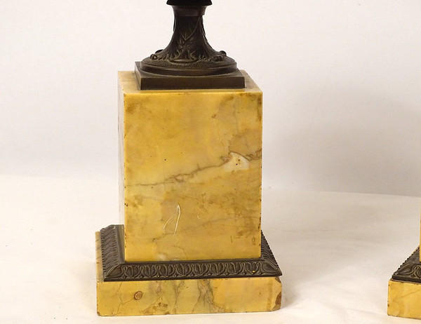 Coppia Cassolette Decorative in Marmo di Siena Bronzo Restauro XIX Secolo