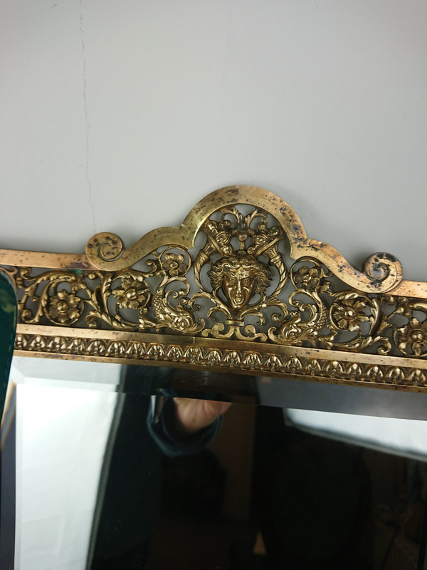 Specchio in ottone mix di generi