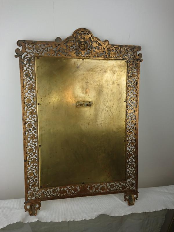 Specchio in ottone mix di generi
