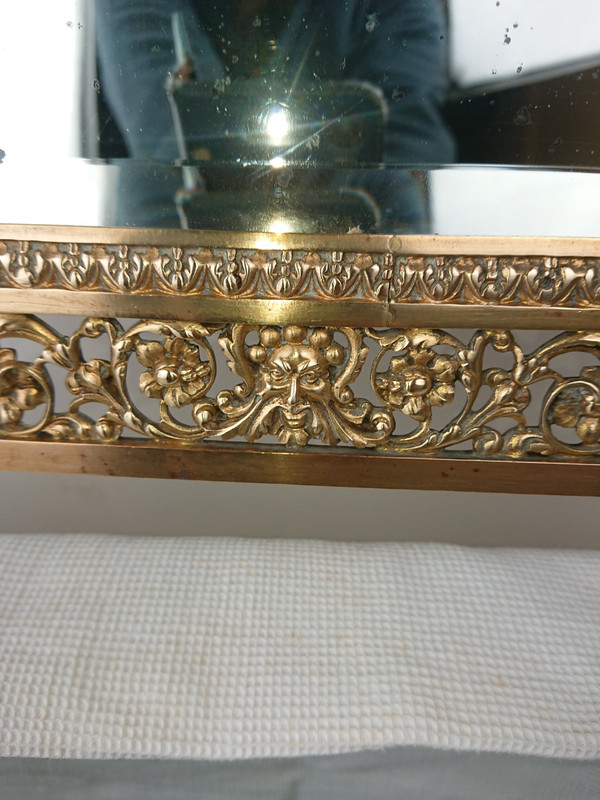 Specchio in ottone mix di generi
