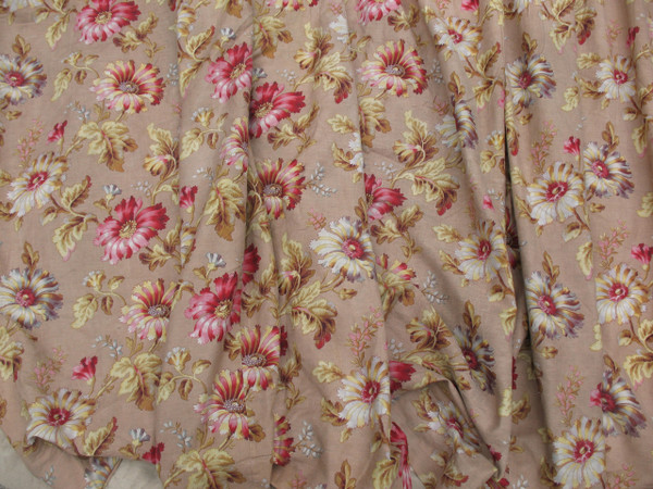 Grande drappo in lino con decoro floreale di peonie d: 3,35 x 5,46 m epoca XIX Napoleone III