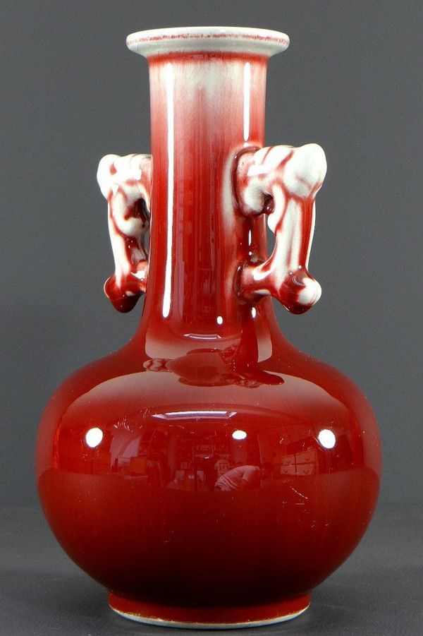 China, First Third of the 20th Century, Peach Blossom Tone Porcelain Vase with Ox Blood.