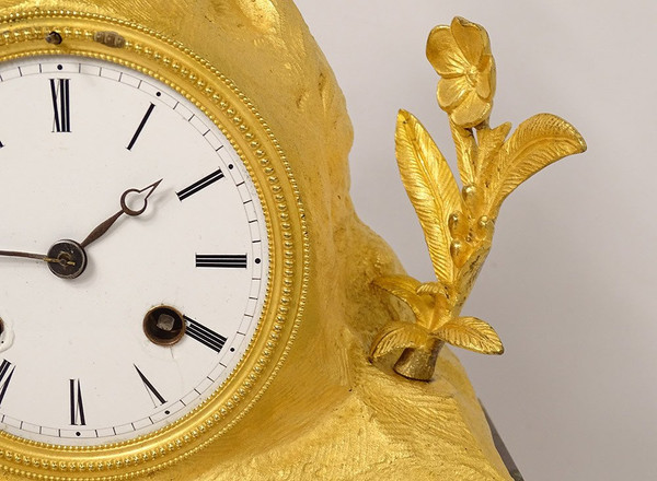 Romantic Clock Bronze Gilt Young Elegant Woman Reading 19th century