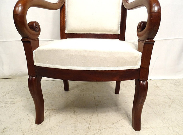 Small Restored Child's Armchair Mahogany Winding XIXÃ¨me SiÃ¨cle