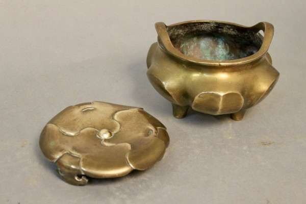 Große Tripode Parfümbrenner Aus Bronze China