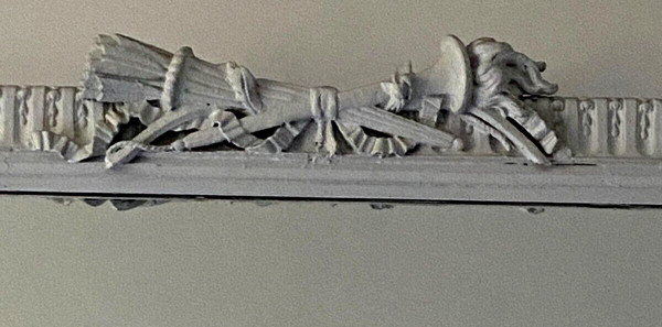Louis XVI style mirror in wood and carved stucco XX century