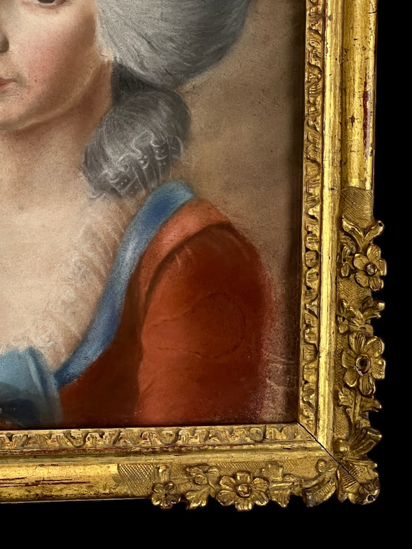 PASTEL XVIIIe SOUS VERRE " PORTRAIT DE FEMME DE QUALITÉ " AVEC CADRE XVIIIe