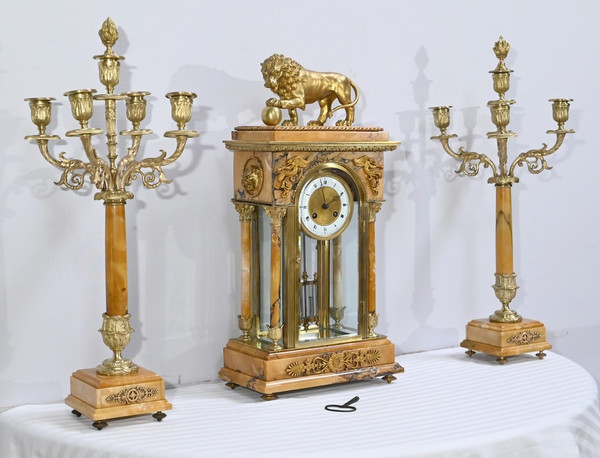 Important Marble and Bronze Mantel Insert, Empire style - 2nd half 19th century
