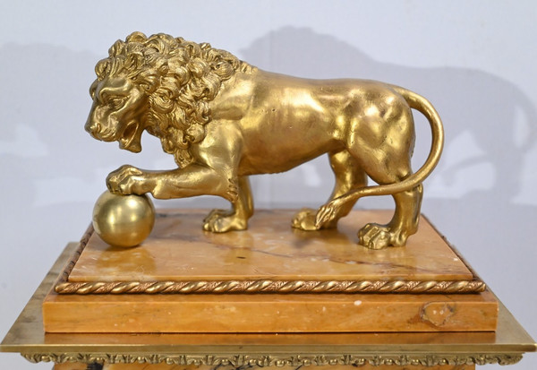 Important Marble and Bronze Mantel Insert, Empire style - 2nd half 19th century