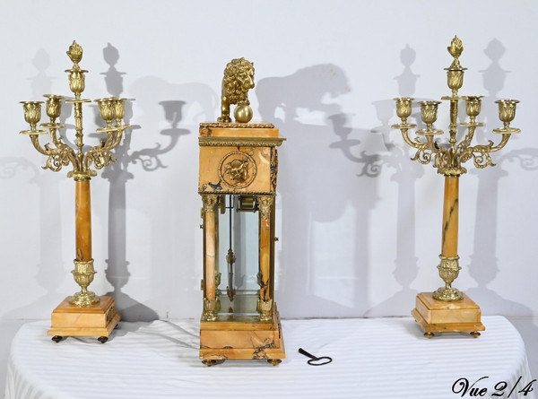Important Marble and Bronze Mantel Insert, Empire style - 2nd half 19th century