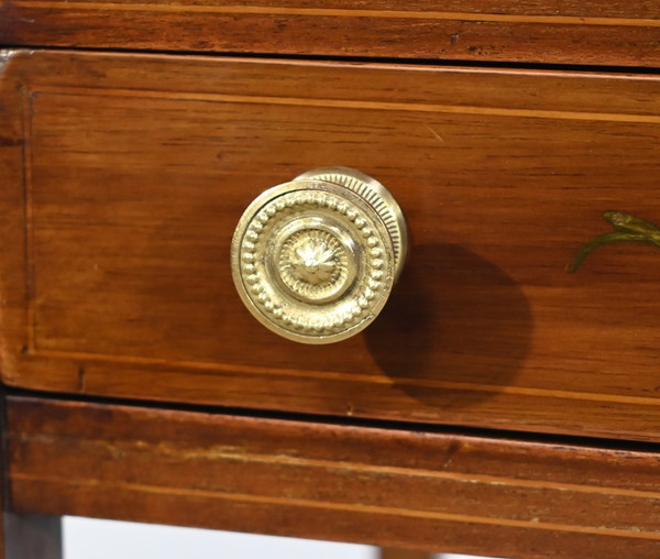 Table Mouchoir en Acajou Massif – 1920