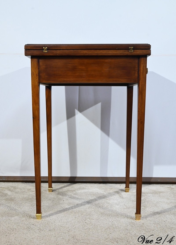 Table Mouchoir en Acajou Massif – 1920