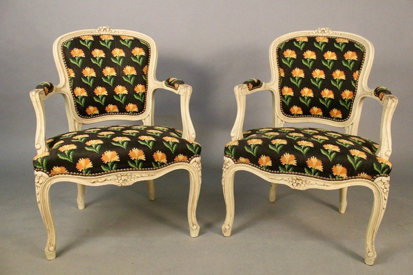 Pair De Fauteuils Cabriolet Style Louis XV