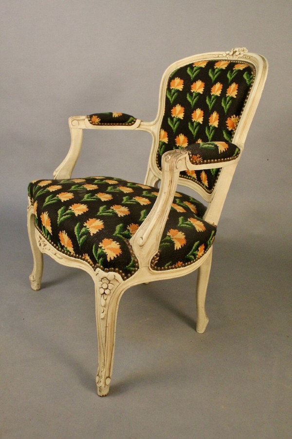 Pair De Fauteuils Cabriolet Style Louis XV