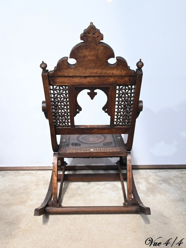 Sedia a dondolo in noce siriano - Fine XIX secolo