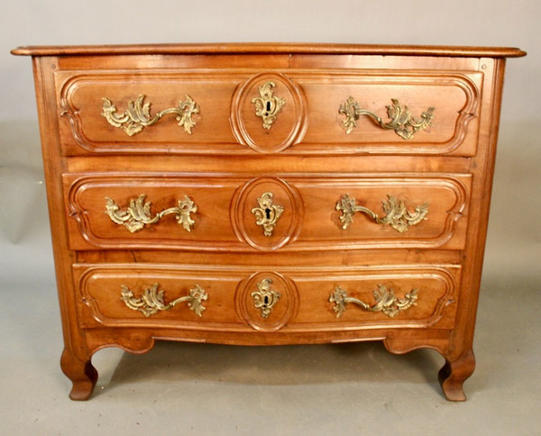 Commode Lyonnaise En Noyer XVIIIème