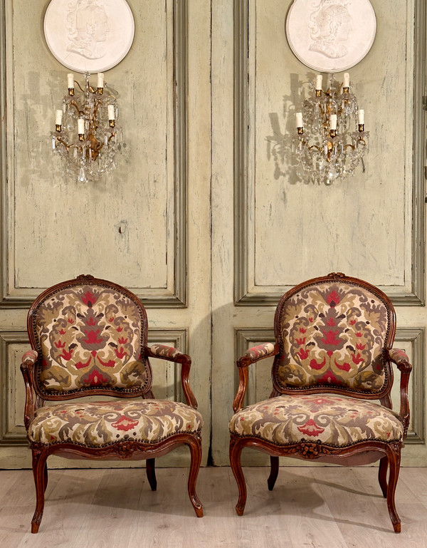 Coppia di Fauteuils A La Reine di epoca Luigi XV circa 1750