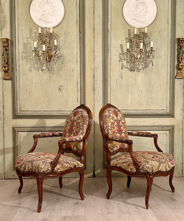 Coppia di Fauteuils A La Reine di epoca Luigi XV circa 1750