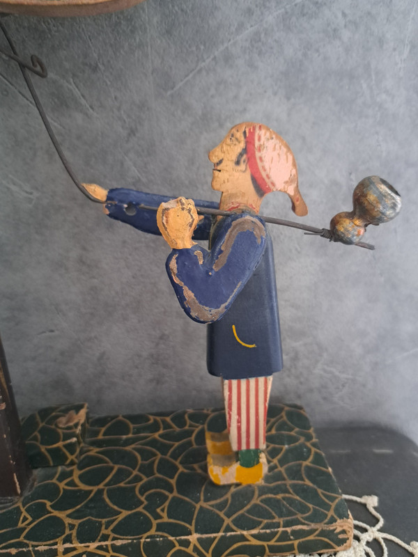 Jeu du pommier en bois sans billes année vers 1930