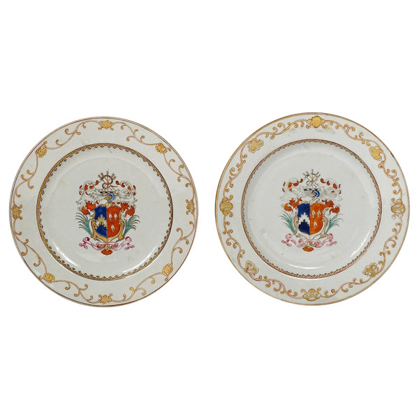 Paire Plats Porcelaine Compagnie des Indes Armoiries Blason Chevalier 18è