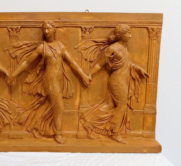 Sculpture Haut-Relief en Plâtre, « Danseuses de Borghèse » – XIXe
