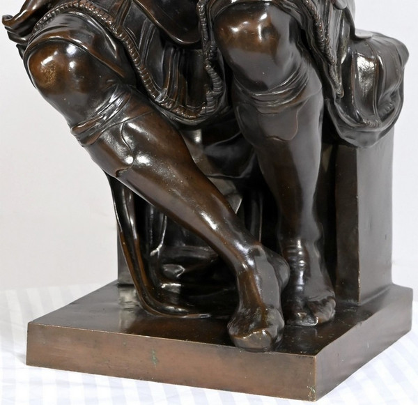 Bronze « Laurent de Médicis » d’après Michel Ange, école du XIXe – Milieu XIXe