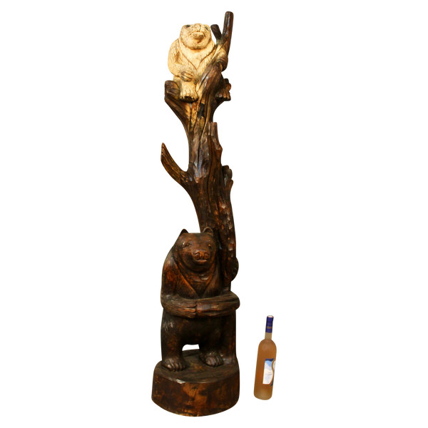 Scultura in legno di 2 orsi su un tronco in stile Brienz